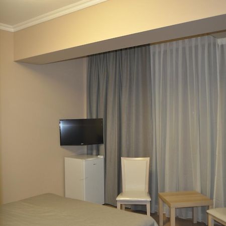 Inn Volna Gudauta Exteriör bild